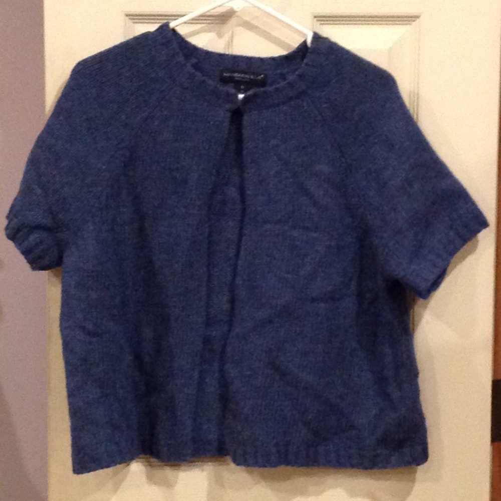 Short sleeve blue cardigan